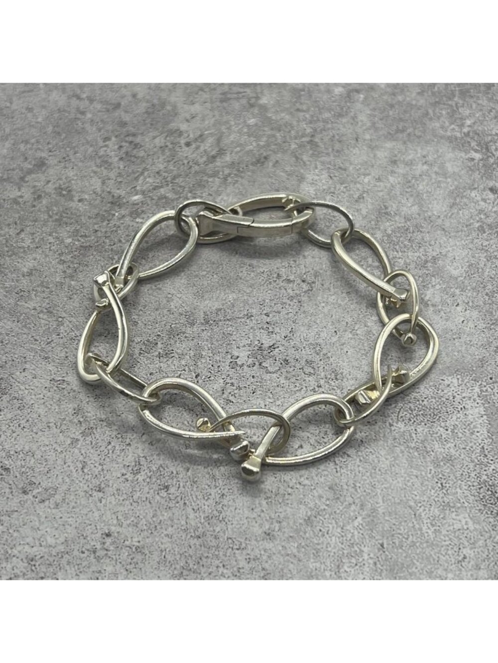 Gucci Nail Motif Bracelet Vintage